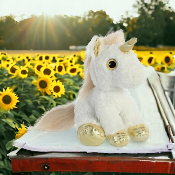 Aurora Sparkle Tales 12" Floppy Gold Horn Hooves Sparkling Eyes NWT - Picture 7 of 7